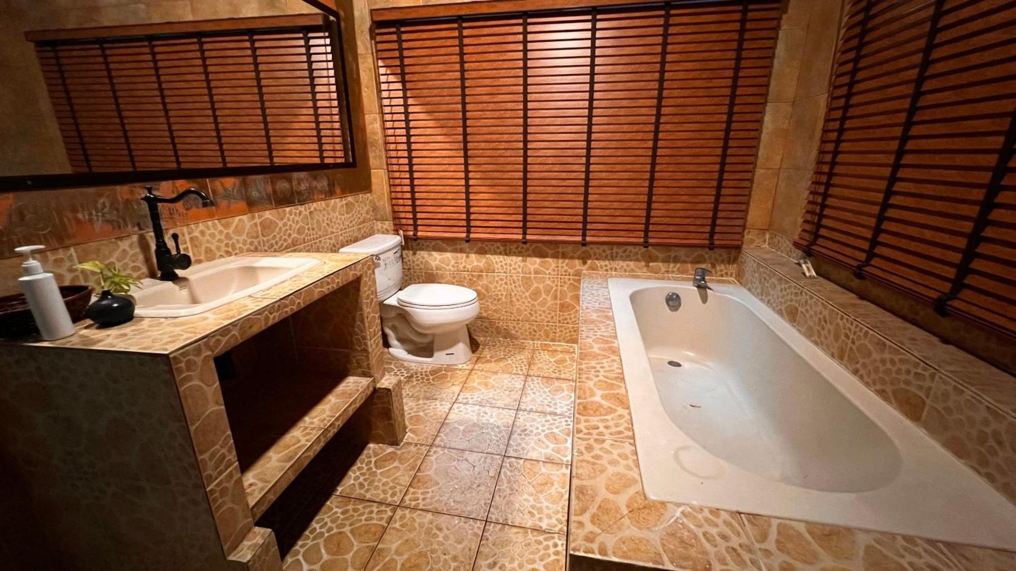 Ban Nua Kawarin Secret Hut Hotel And Resort מראה חיצוני תמונה